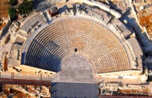 Λεμεσός: 5 + 1 Δραστηριότητες με τις Καλύτερες Κριτικές Ταξιδιωτικών Πρακτόρων arxaio theatro kouriou