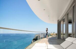 Το Limassol Del Mar στο “The Sunday Times” Balcony viewLR