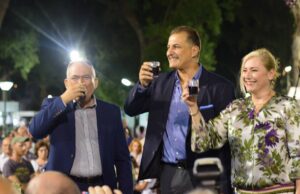 Επίσημη έναρξη 56ης Γιορτής του Κρασιού (Φωτογραφίες + Video) 21151472_1442448235839001_8371489835934925584_n.jpg