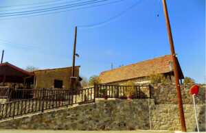 Κλωνάρι: Εκεί που ο χρόνος σταμάτησε αλλά η ζωή συνεχίζει klonari copy.jpg