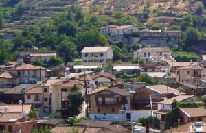 Ο χάρτης των κρασοχωρίων Λεμεσού – Μια παράδοση 5.500 ετών private-taxi-tour-to-kakopetria-Cyprus.jpg