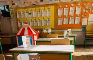 Δασκάλα στη Λεμεσό έφτιαξε υπερήρωες διπλανούς στους μαθητές της! (Photos) 99149704_3817565911649172_7191198962148179968_n.jpg