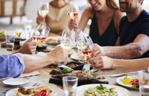 Πάσχα με άρωμα παράδοσης στα ξενοδοχεία της Thanos Hotels and Resorts