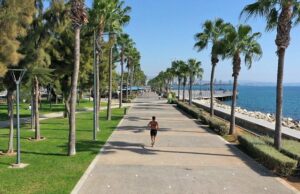 Более 30 художников собираются на фестивале искусства в Лимассоле на пристани: