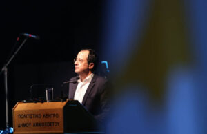 Gurupolitico: Με τα λόγια κτίζω Παρθενώνες!