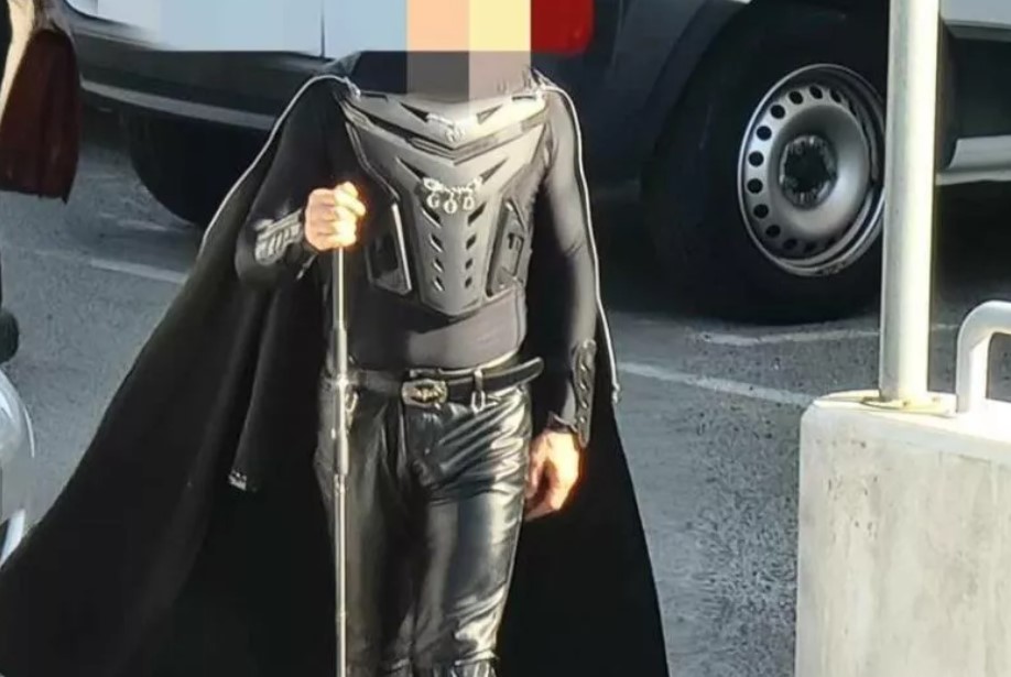 Κι όμως…! Ο Batman πήγε σήμερα το πρωί στο δικαστήριο Λεμεσού!