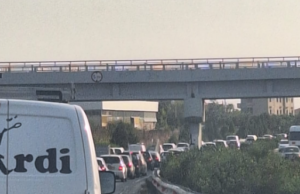 TΩΡΑ: «Η Λεμεσός ξανά πίσω στους ρυθμούς της» – «Σημειωτόν» τα οχήματα (Εικόνα)