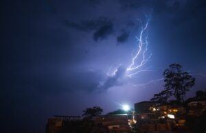 Προ των πυλών κακοκαιρία «εξπρές» στην Κύπρο – Βροχές, καταιγίδες και ισχυροί άνεμοι σ’ αυτές τις περιοχές