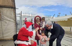 Έδωσαν και πήραν Αγάπη! Μοίρασε δώρα στα παιδιά του Πουρνάρα το ΚΑΝΑΛΙ 6