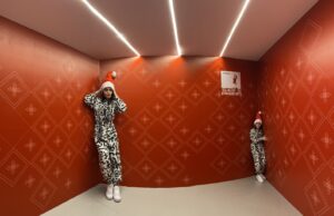 Αυτά τα Χριστούγεννα γίνονται όλο και πιο παράδοξα!