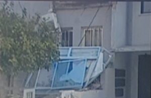 Πέφτουν μπαλκόνια στη Λεμεσό! Δείτε Φωτογραφίες