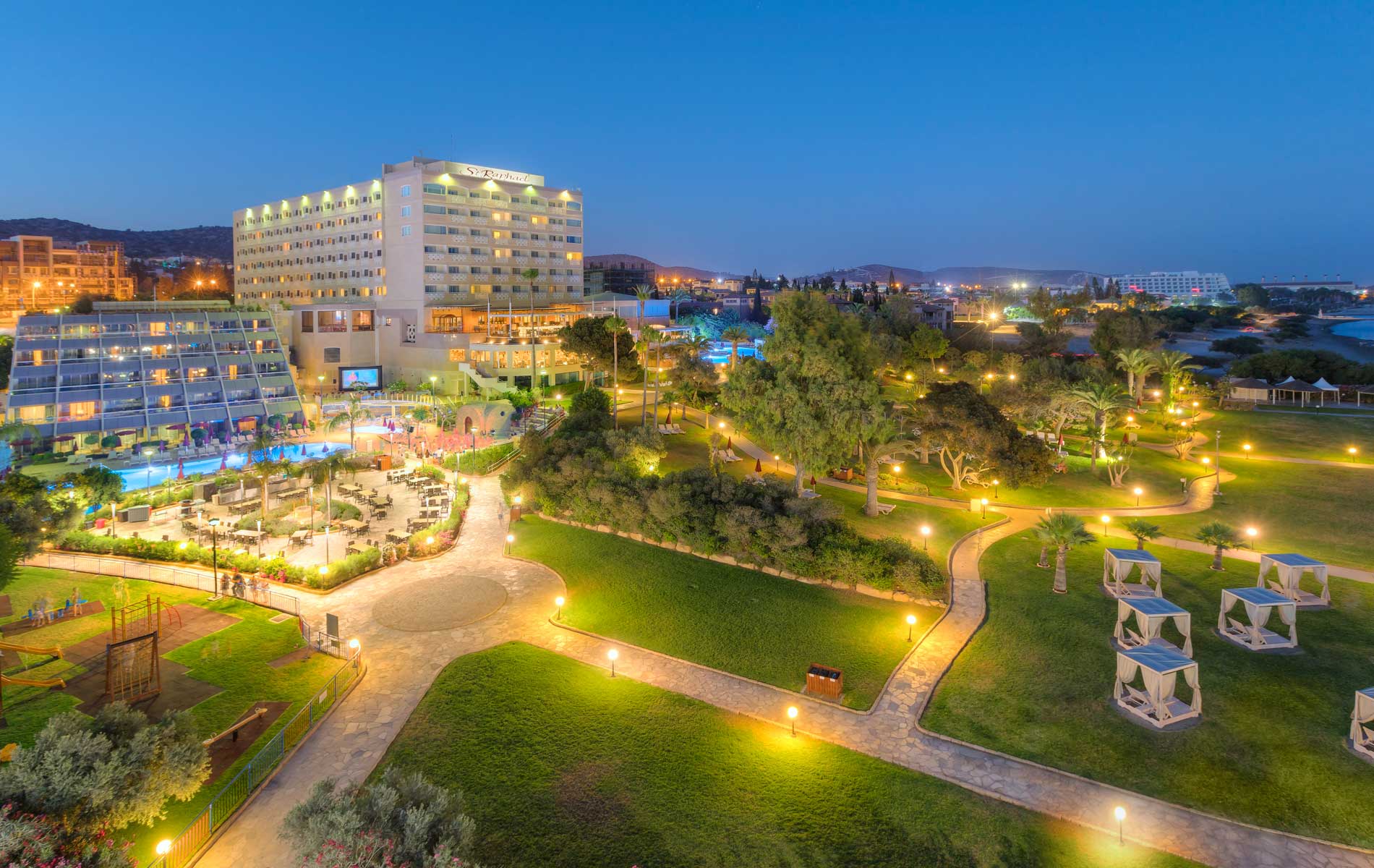 Το St Raphael Resort & Marina προσλαμβάνει άμεσα στη Λεμεσό!