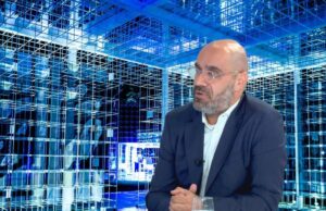 GuruPolitico: Για λόγους….προσωπικούς!