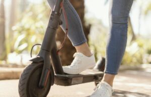 Σοκ στη Λεμεσό: Νήπιο στο Μακάριο Νοσοκομείο χτυπήθηκε με την μητέρα του από ηλεκτρονικό πατίνι