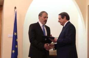 Gurupolitico: Περιπαίζουν μας!