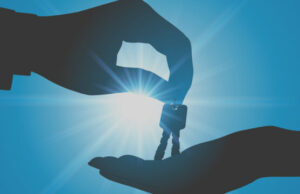 Επιχείρηση «σκούπα» για παράνομες ενοικιάσεις επαύλεων