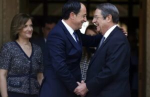 GuruPolitico: Από τους δεξιούς στους αδέξιους