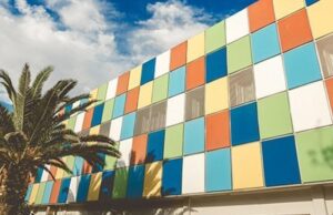 Λεμεσός: Η Medochemie άνοιξε 13 διαφορετικές κατηγορίες θέσεων!