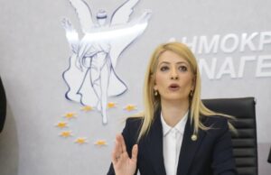 Έντονος ο ΔΗΣΥ για τις αυξήσεις στα επιτόκια των τραπεζών