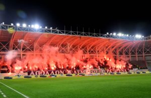 Λεμεσός: Παρατράγουδα πριν από την έναρξη του ντέρμπι! «Υπάρχει ρίψη δακρυγόνων, υπάρχουν τραυματίες»