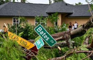 Τυφώνας Μίλτον: Η Φλόριντα ετοιμάζεται να μετρήσει ζημιές και θύματα – Το «μάτι» πέρασε την ανατολική ακτή