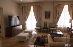 Αλλάζουμε κουρτίνες στο Προεδρικό με κόστος 100.000 ευρώ για το 2025