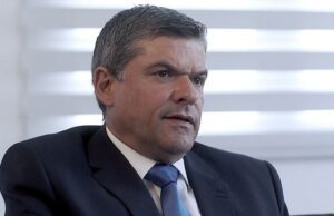 GuruPolitico: Παπαναστασίου που δίδασκες…