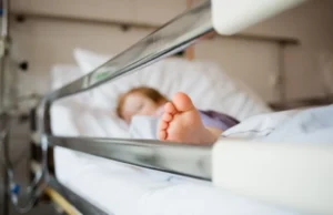 Συγκλονίζει η Καταγγελία: «Παιδί είχε πνευμονία και δεν το εξέτασαν καν» Τι απαντά ο ΟΚΥπΥ