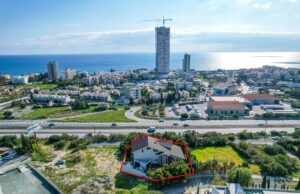 Καλόγηροι: €1,2 εκατ. πωλείται πολυτελής έπαυλη στη Λεμεσό (Δείτε Εικόνες και Λεπτομέρειες)