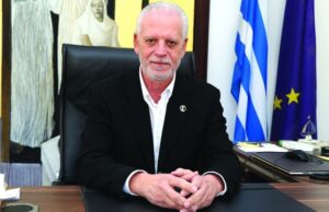 Τέλος εποχής για την ΕΔΕΚ – Αποχωρεί από την προεδρία ο Μαρίνος Σιζόπουλος