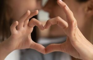 Πότε είναι η γιορτή της μητέρας