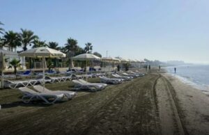 Δήμοι Λεμεσού και Κουρίου: «Κολυμπήστε άφοβα, Εξαιρετικά τα νερά» – Διαφωνούν οι Βάσεις