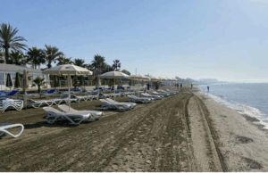 Ακυρώσεις και αγανάκτηση στο Lady’s Mile: «Δραματικές οι συνέπειες» λένε οι καταστηματάρχες