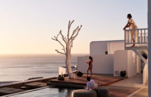 Ζήστε τη μαγεία της Μυκόνου – Εμπειρία Amyth με απευθείας πτήσεις από Πάφο