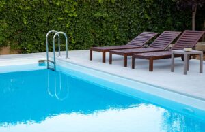 Σοκ στη Λεμεσό: 23χρονος αποπειράθηκε να πνίξει τη μητέρα του στην πισίνα – Στο Κακουργιοδικείο η υπόθεση