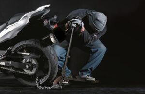 Καταγγελία-σοκ: Με αποδείξεις και βίντεο στην Αστυνομία, αλλά οι κλέφτες κυκλοφορούν ελεύθεροι στη Λεμεσό