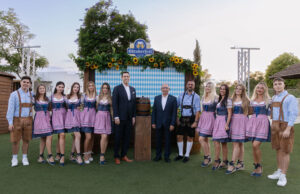 City of Dreams Mediterranean: Άνοιξε το πρώτο βαρέλι μπύρας για το Oktoberfest