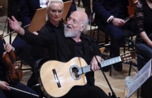 Το Υφ. Πολιτισμού αποχαιρετά τον Διονύση Σαββόπουλο – Εξετάζει την διοργάνωση εκδηλώσεων για να τιμήσει το έργο και την μνήμη του