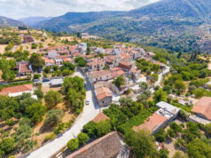 Δωρός: Ένα κρασοχώρι με μπόλικη ιστορία, «εξοχικό» χαρακτήρα και τοπική φιλοξενία