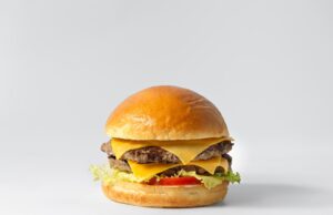 Columbia Burgers + More: το νέο αγαπημένο burger spot της Λεμεσού