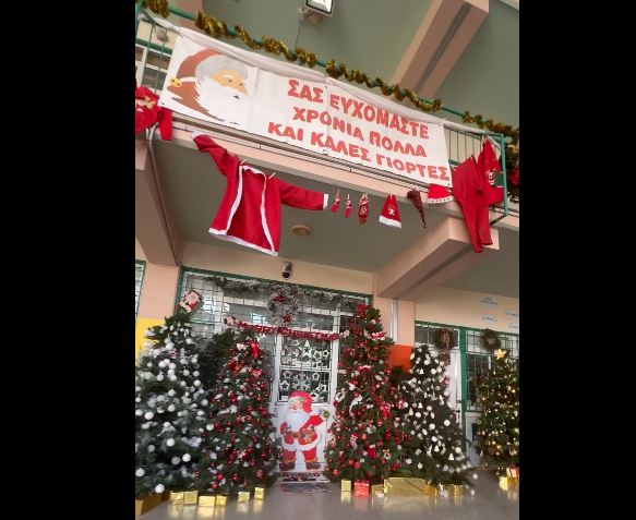 Ένα σχολείο… βγαλμένο από χριστουγεννιάτικο παραμύθι [ΒΙΝΤΕΟ]