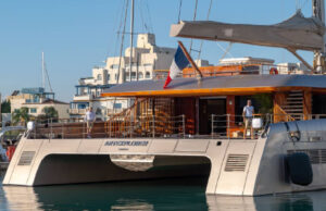 Η Μαρίνα Λεμεσού έχει φιλοξενήσει με περηφάνια το Art Explorer, το πρώτο και μεγαλύτερο μουσείο-πλοίο στον κόσμο στα πλαίσια του Art Explora Festival