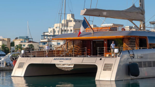 Η Μαρίνα Λεμεσού έχει φιλοξενήσει με περηφάνια το Art Explorer, το πρώτο και μεγαλύτερο μουσείο-πλοίο στον κόσμο στα πλαίσια του Art Explora Festival