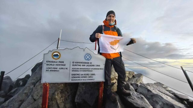 f26b3fce-43b0-463e-b77c-c70887217593