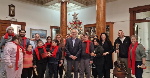 Κάλαντα με αγάπη στο Δημαρχείο Λεμεσού