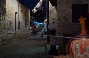 H Λόφου ανάβει τα φώτα των γιορτών και κερνά ζεστή σούπα