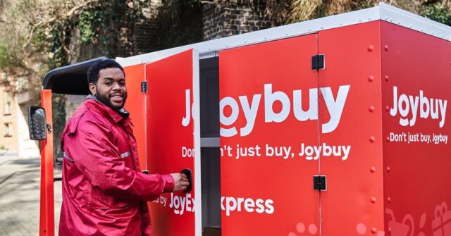 388252_joyexpresscourieropeningcargoholdjoybuy2026scaled_767712.jpg