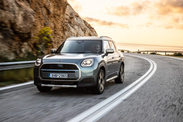 MINI-Countryman-1.jpg