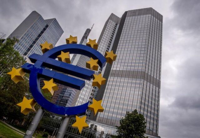ecb-ekt-ap.jpg