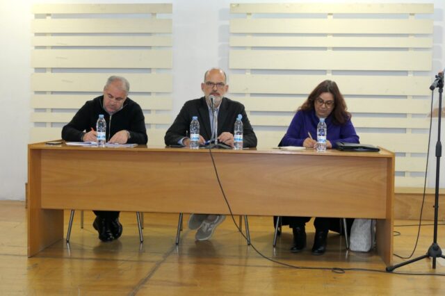 Ανοικτή συνάντηση διαβούλευσης στη Μέσα Γειτονιά Ανοικτή συνάντηση διαβούλευσης στη Μέσα Γειτονιά